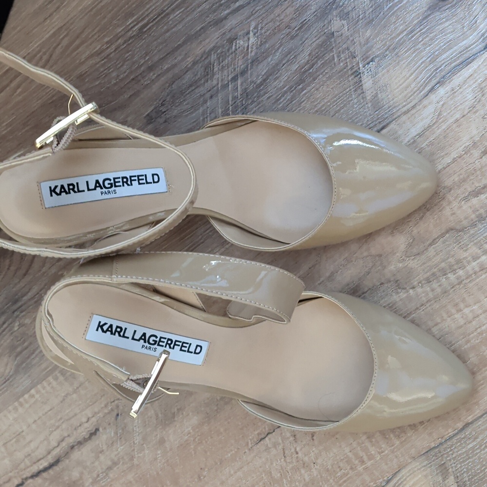Karl Lagerfeld Beige Patent Leather Heels Size 9